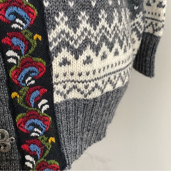 Vintage 100% Pure New Wool Nordic Traditions by Devold FairIsle Cardigan Sweater - Picture 8 of 11